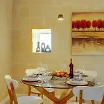 Stylish 2br In By Buena Vista Apartament
