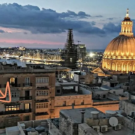 شقة Stylish 2br In *