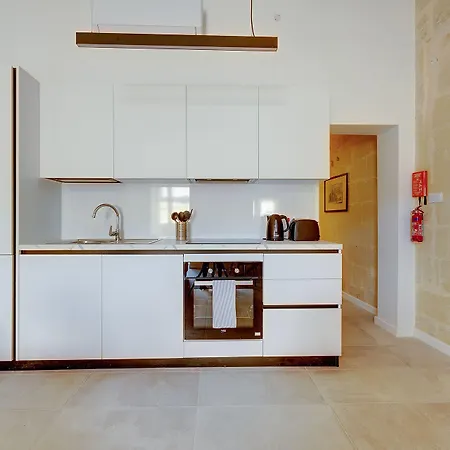 Stylish 2br In شقة *