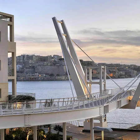 Stylish 2br In By Buena Vista Appartamento La Valletta